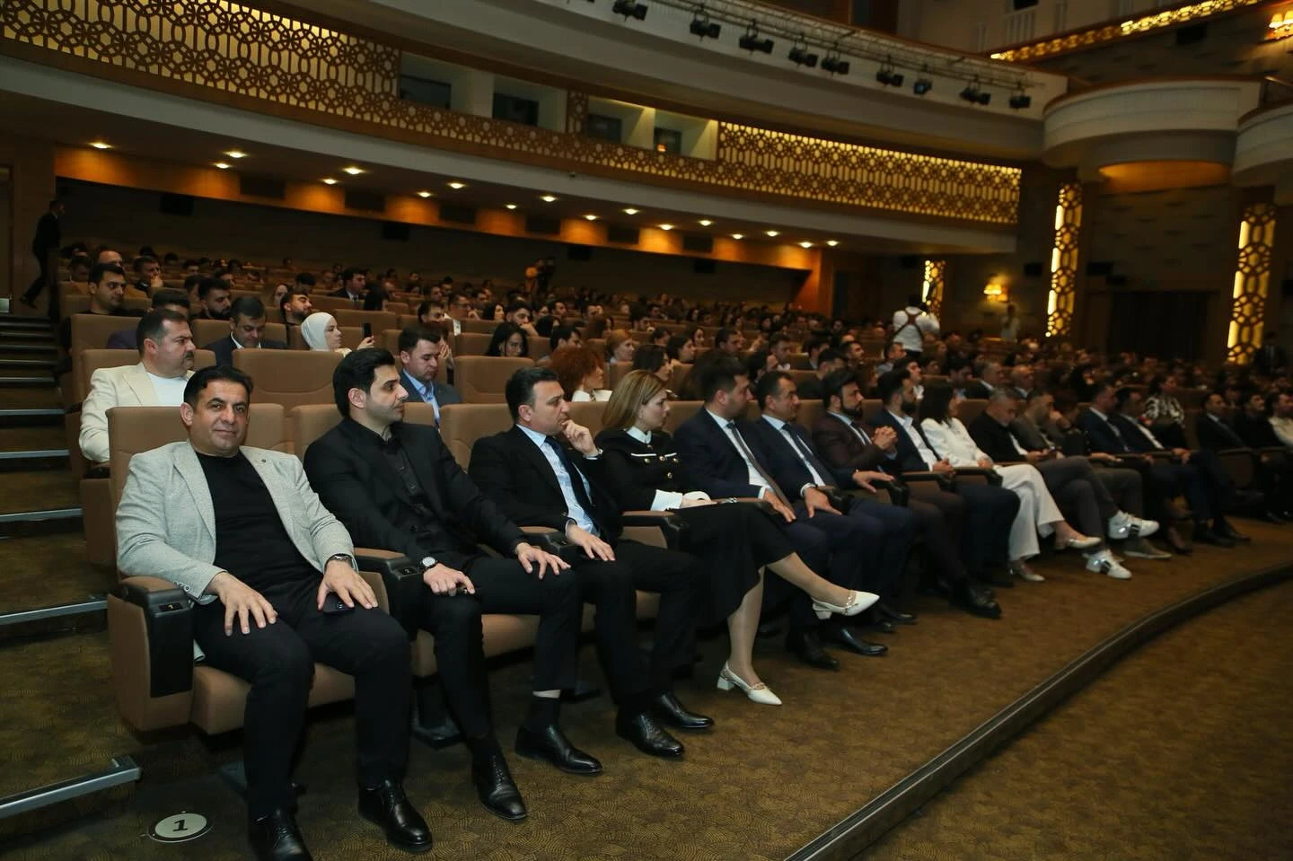 ATİB-in İdarə Heyətinin sədri Mürsəl Rüstəmov və üzvləri filmin təqdimatında