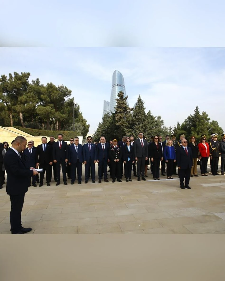 martin-18-de-bakida-turk-sehidliyinde-canaqqala-sehidleri-gunu-ve-canaqqala-zeferinin-110-cu-ildonumu-munasibetile-anim-merasimi-kecirilib-2