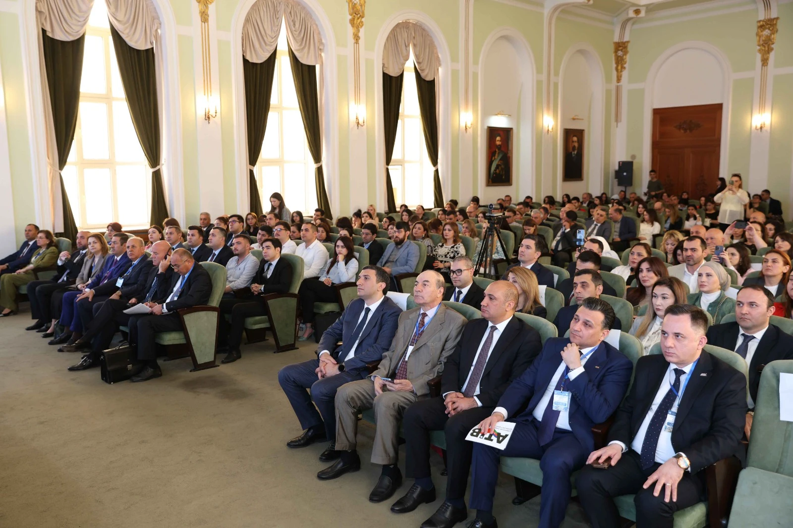 UNEC’te uluslararası forum: üniversite ve iş dünyası bir arada