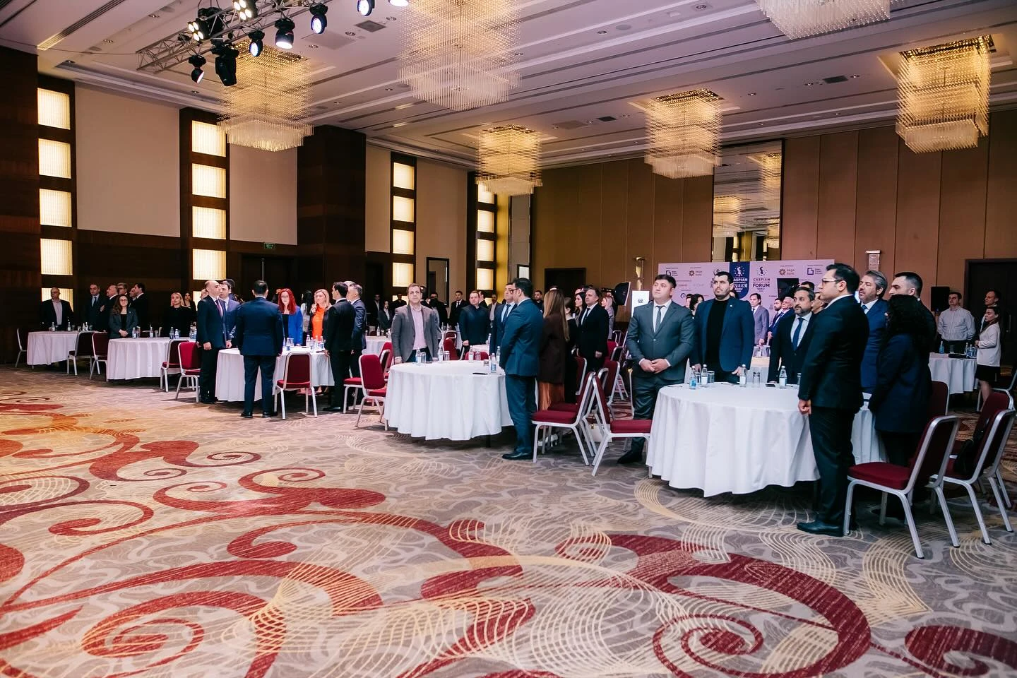 12-ci Beynəlxalq “Caspian Investment Forum” iştirakçıları