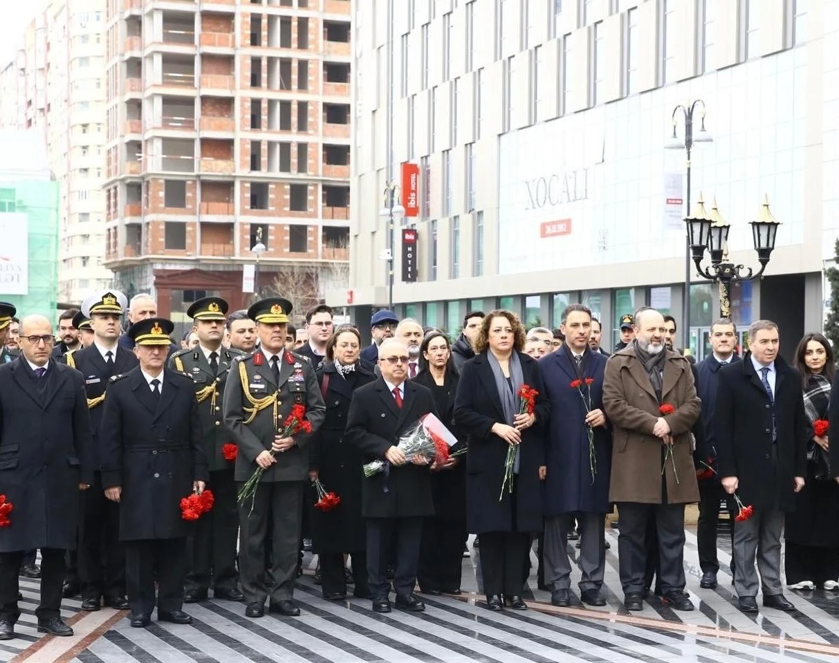 Xocalı soyqırımının 34-cü ildönümündə “Ana Harayı” abidəsi ziyarət olunub.