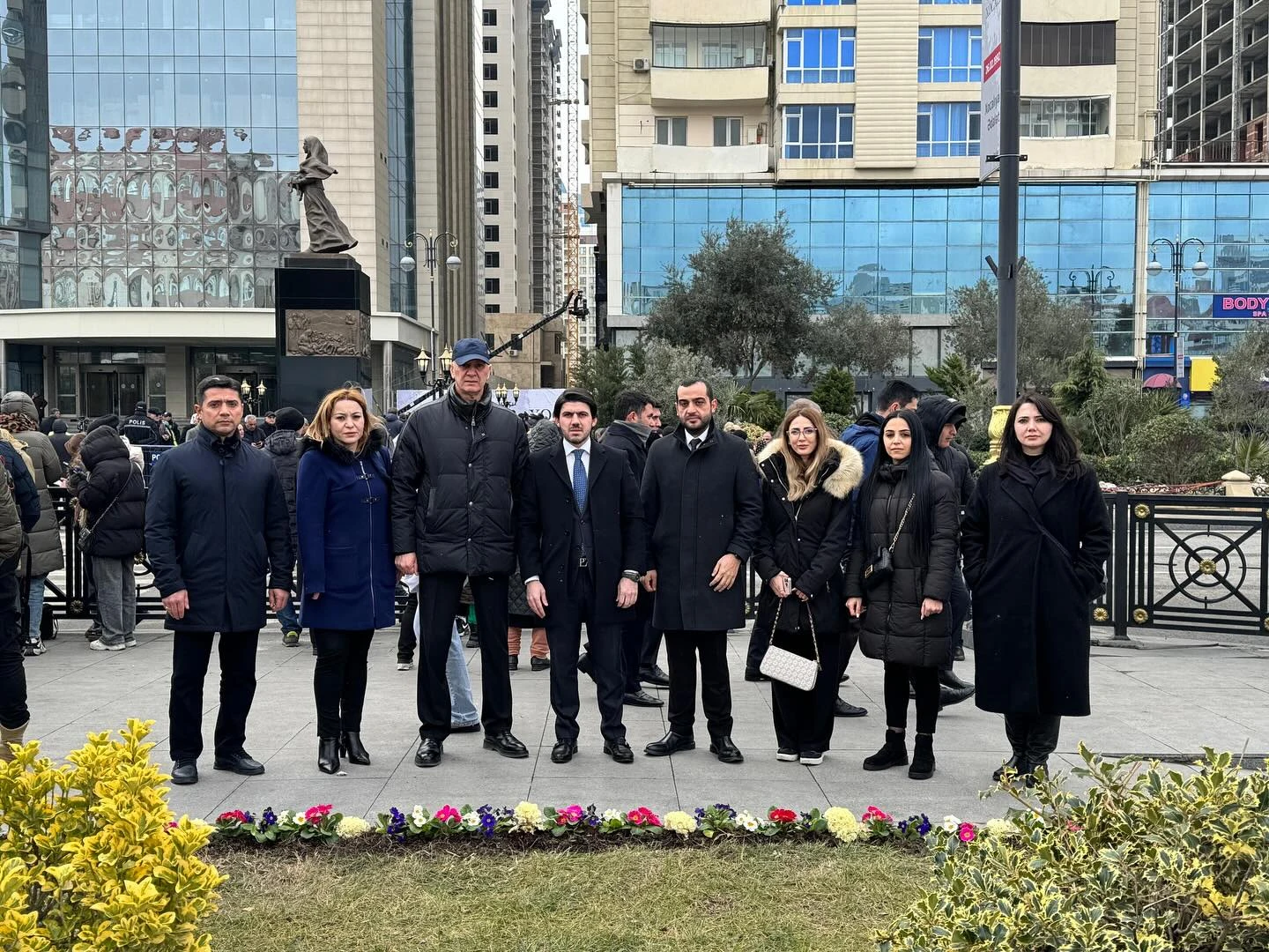 xocali-soyqiriminin-33-cu-ildonumu-ile-elaqedar-ziyaret-1
