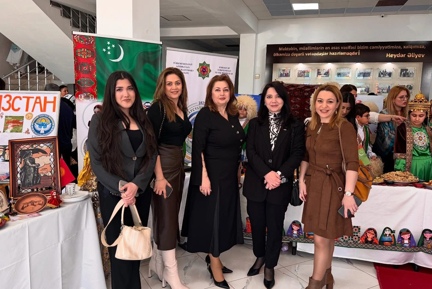 atib-uzvu-evrika-liseyinde-boyuk-turan-turkun-sesi-qardasliq-dastani-tedbiri-kecirildi-10