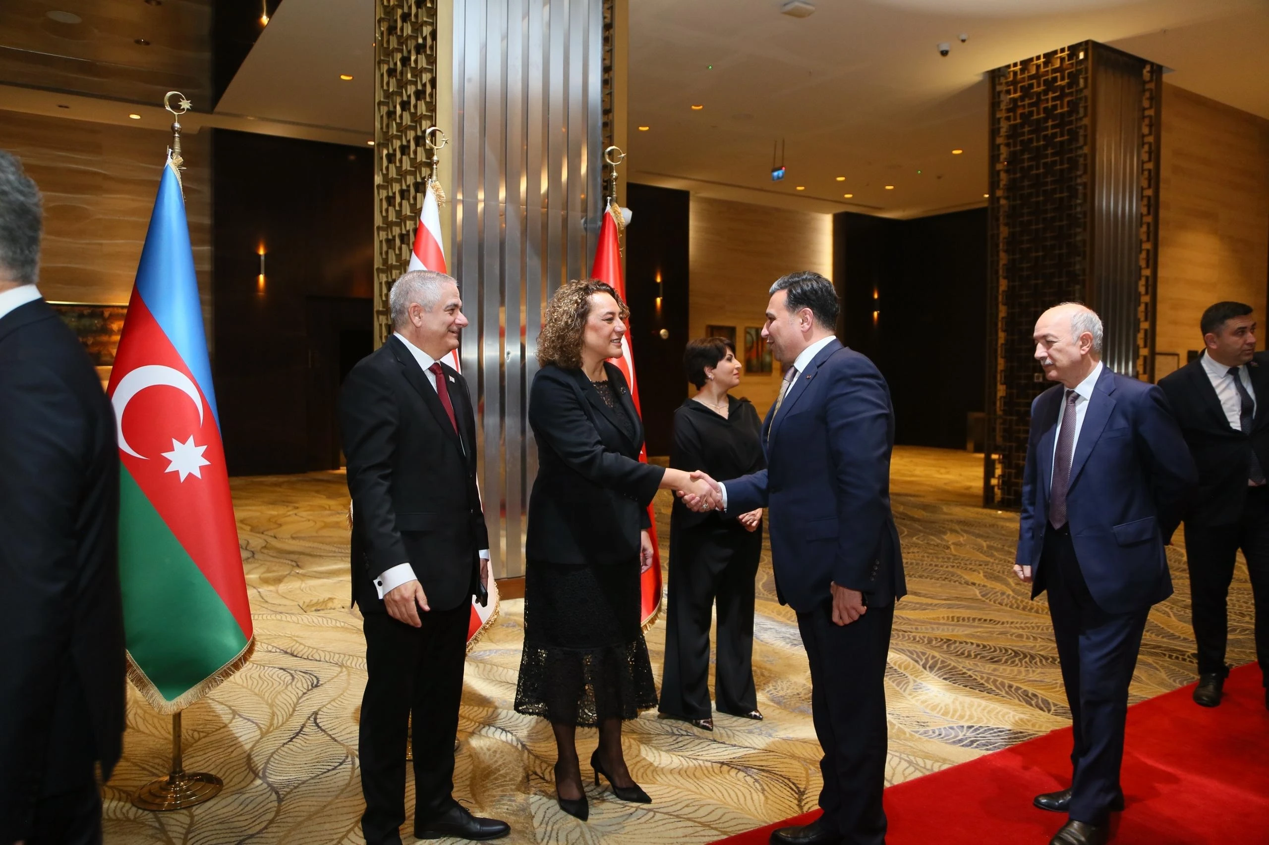 Şimali Kipr Türk Respublikasının yaranmasının 42-ci ildönümü münasibətilə rəsmi qəbul təşkil edilib.