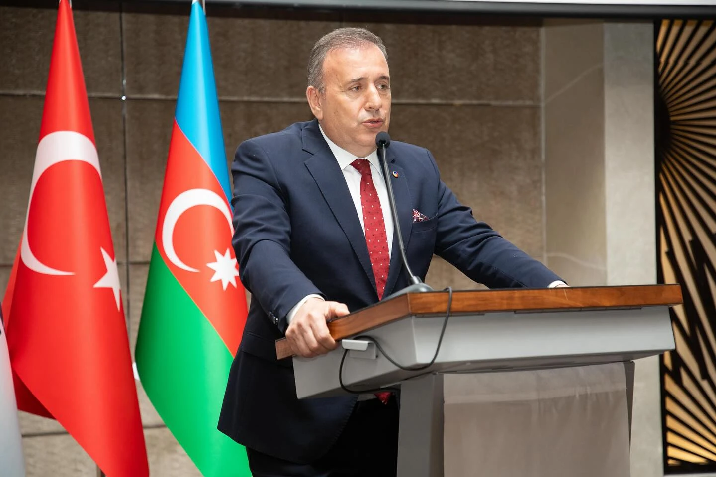 28-aprel-2025-musiad-azerbaycan-6-ci-musteqil-is-adamlari-gorusu-kecirildi-4