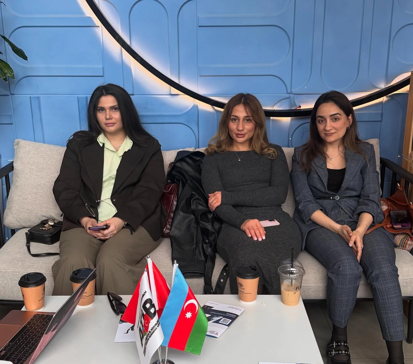 29-aprel-2025-ci-il-tarixinde-biznes-huquq-dialoqu-layihesi-cercivesinde-ilk-gorus-kecirildi-4