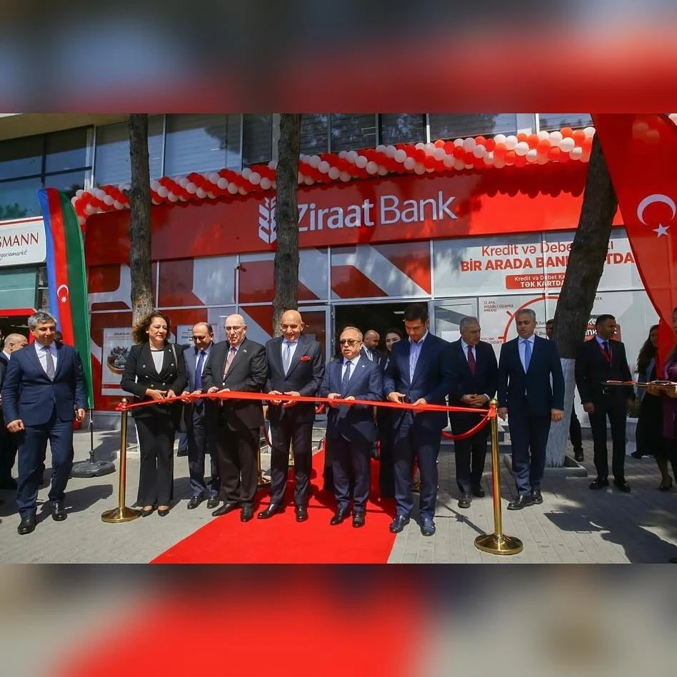 22 aprel 2025 | ATİB-nin Baş katibi Gülnar Şirinova və Türkiyə səfiri "Ziraat Bank Azərbaycan"ın Neftçilər filialının açılışında