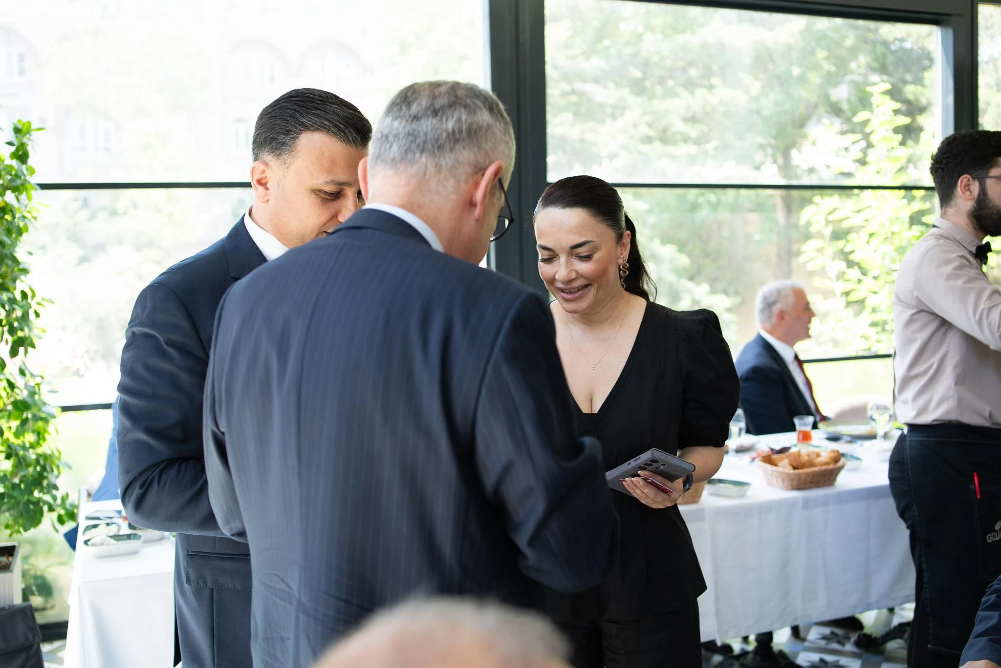 12-iyun-atib-in-enenevi-isguzar-seher-yemeyi-9