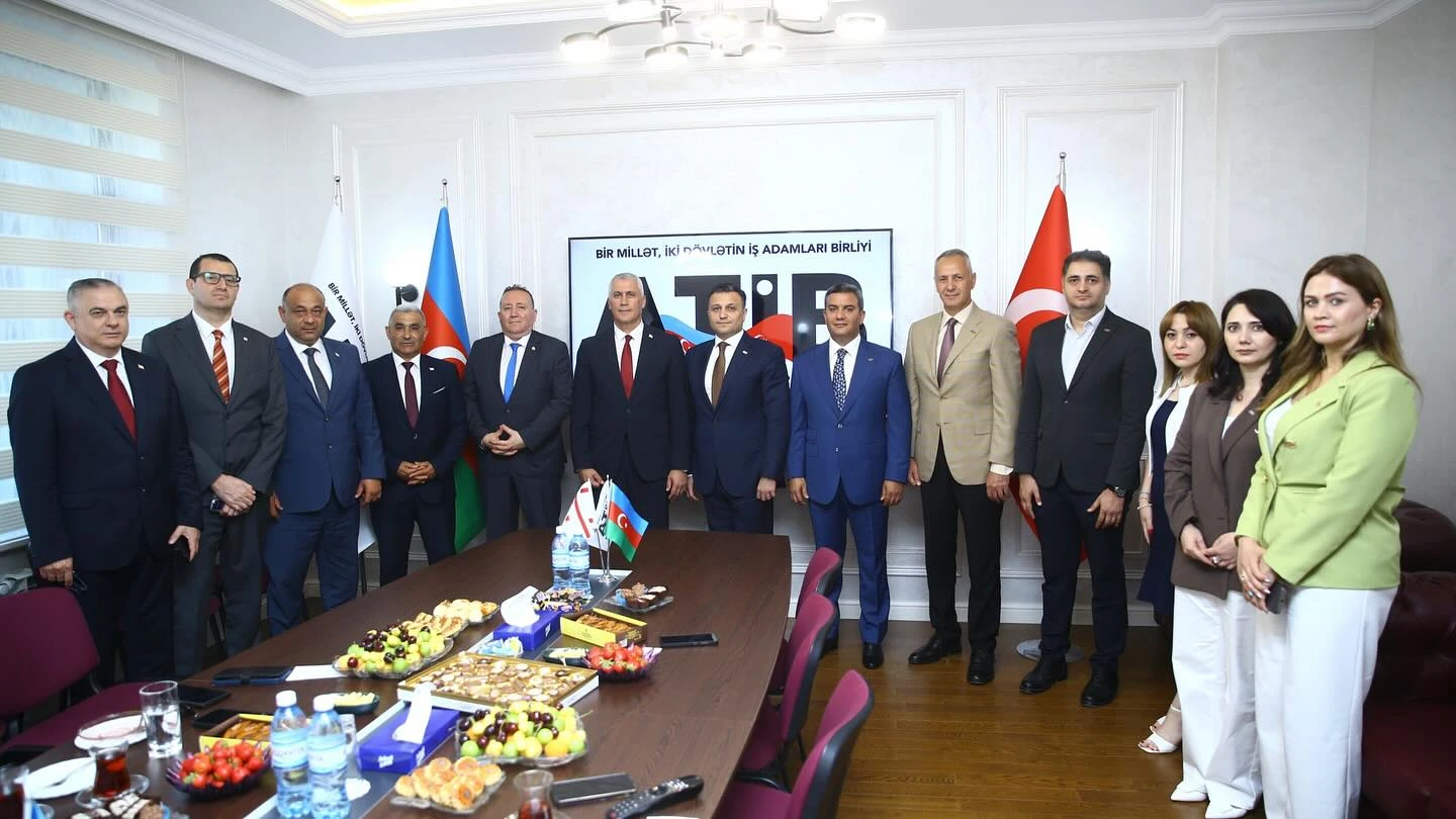 12-iyun-2025-simali-kipr-turk-respublikasinin-iqtisadiyyat-ve-enerji-naziri-olqun-amcaoglunun-atib-ofisine-ziyareti-1