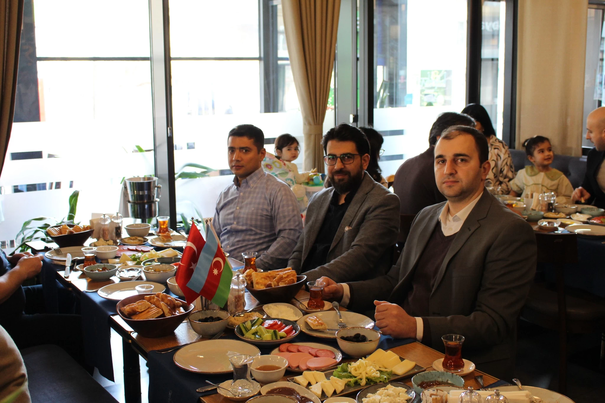 kosebasi-restoraninda-seher-yemeyi-10-fevral-4