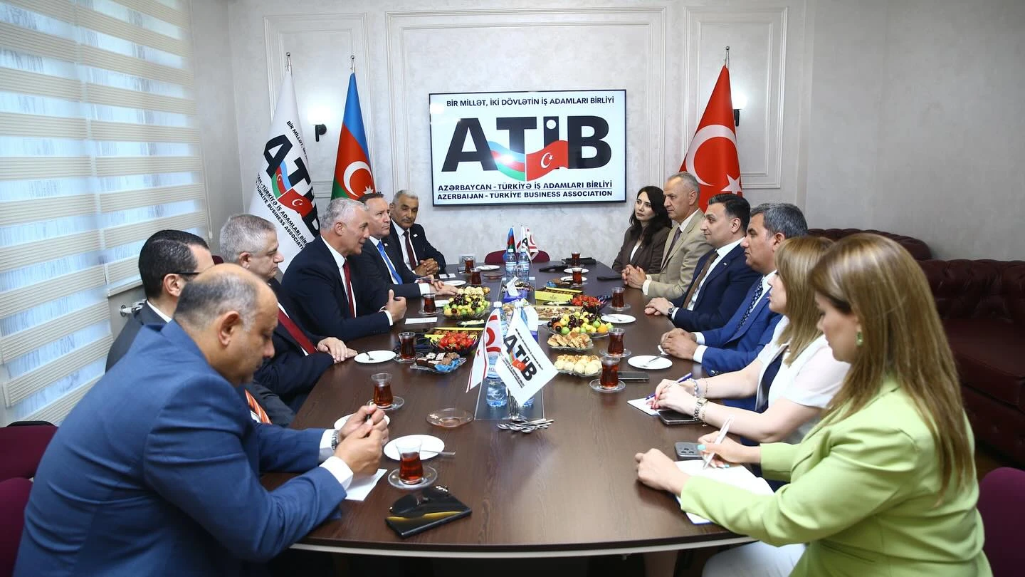 12-iyun-2025-simali-kipr-turk-respublikasinin-iqtisadiyyat-ve-enerji-naziri-olqun-amcaoglunun-atib-ofisine-ziyareti-7