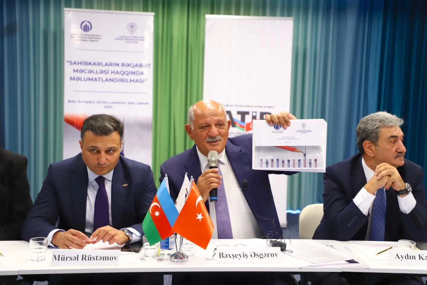 19-iyul-deyirmi-masa-sahibkarlarin-reqabet-mecellesi-haqqinda-maariflendirilmesi-13