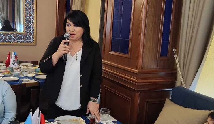 kosebasi-restoraninda-seher-yemeyi-10-fevral-13