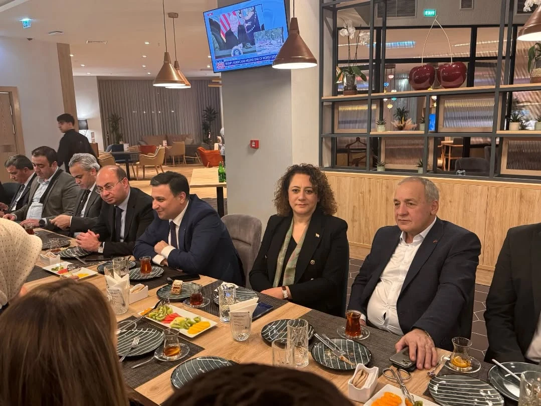 24-ianvaria-vstreca-posla-turcii-kaxita-bagdzi-s-pravleniem-atib-9