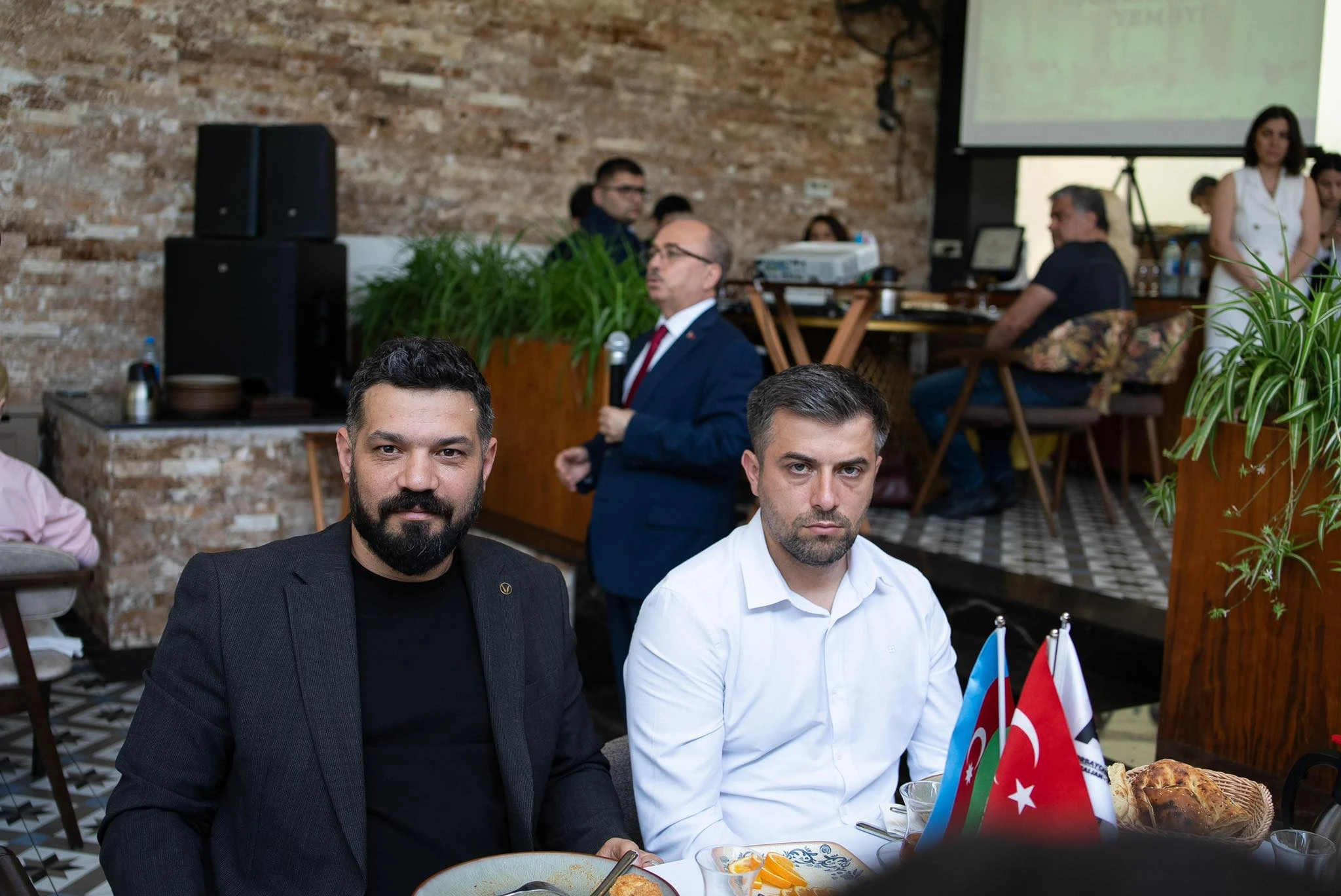 12-iyun-atib-in-enenevi-isguzar-seher-yemeyi-5