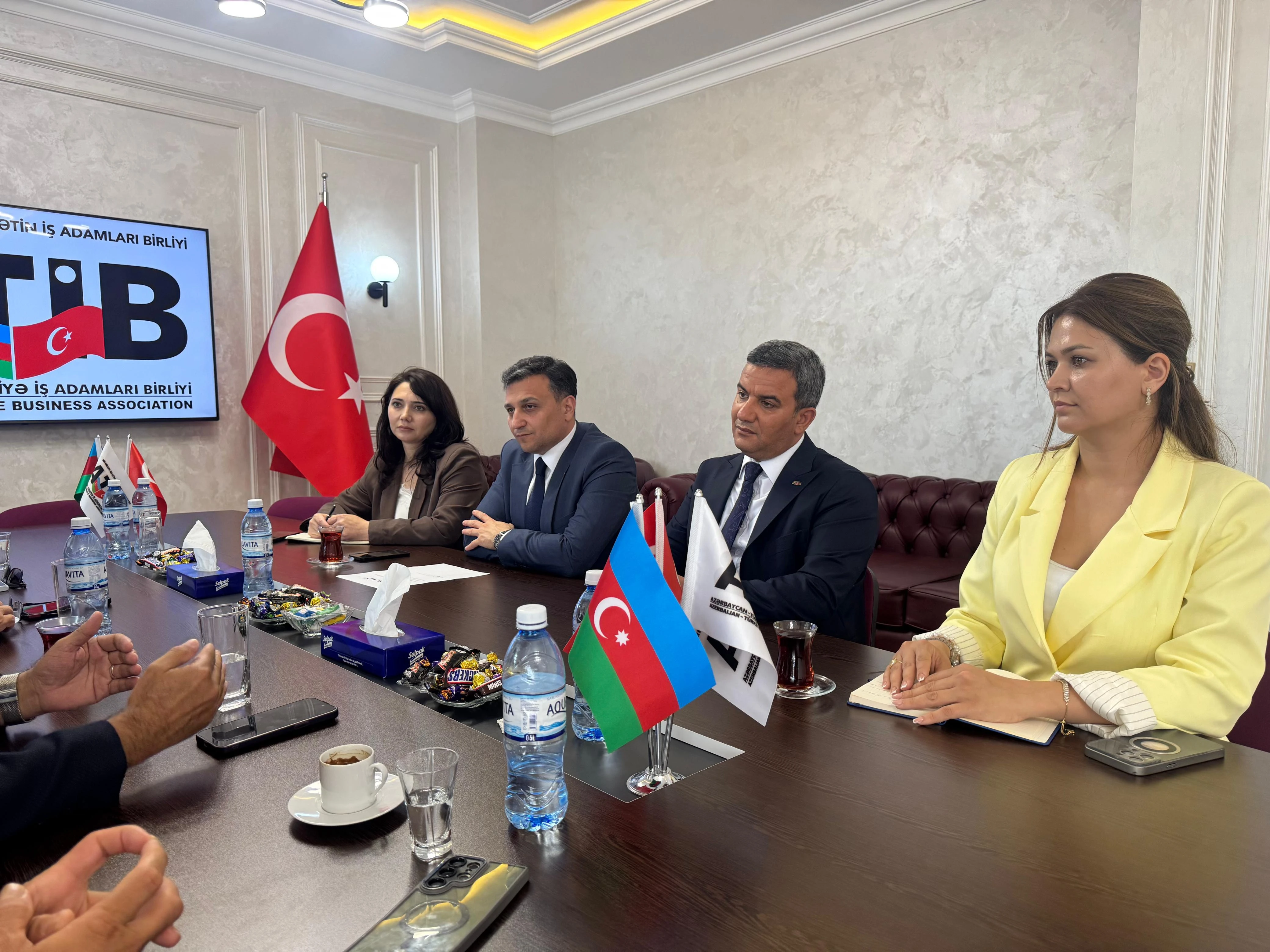 3-iiulia-2025-goda-delegaciia-trsk-posetila-atib-v-baku-5