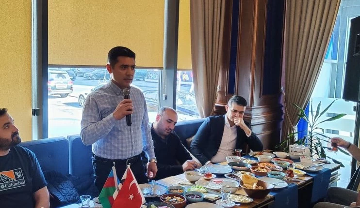 kosebasi-restoraninda-seher-yemeyi-10-fevral-10