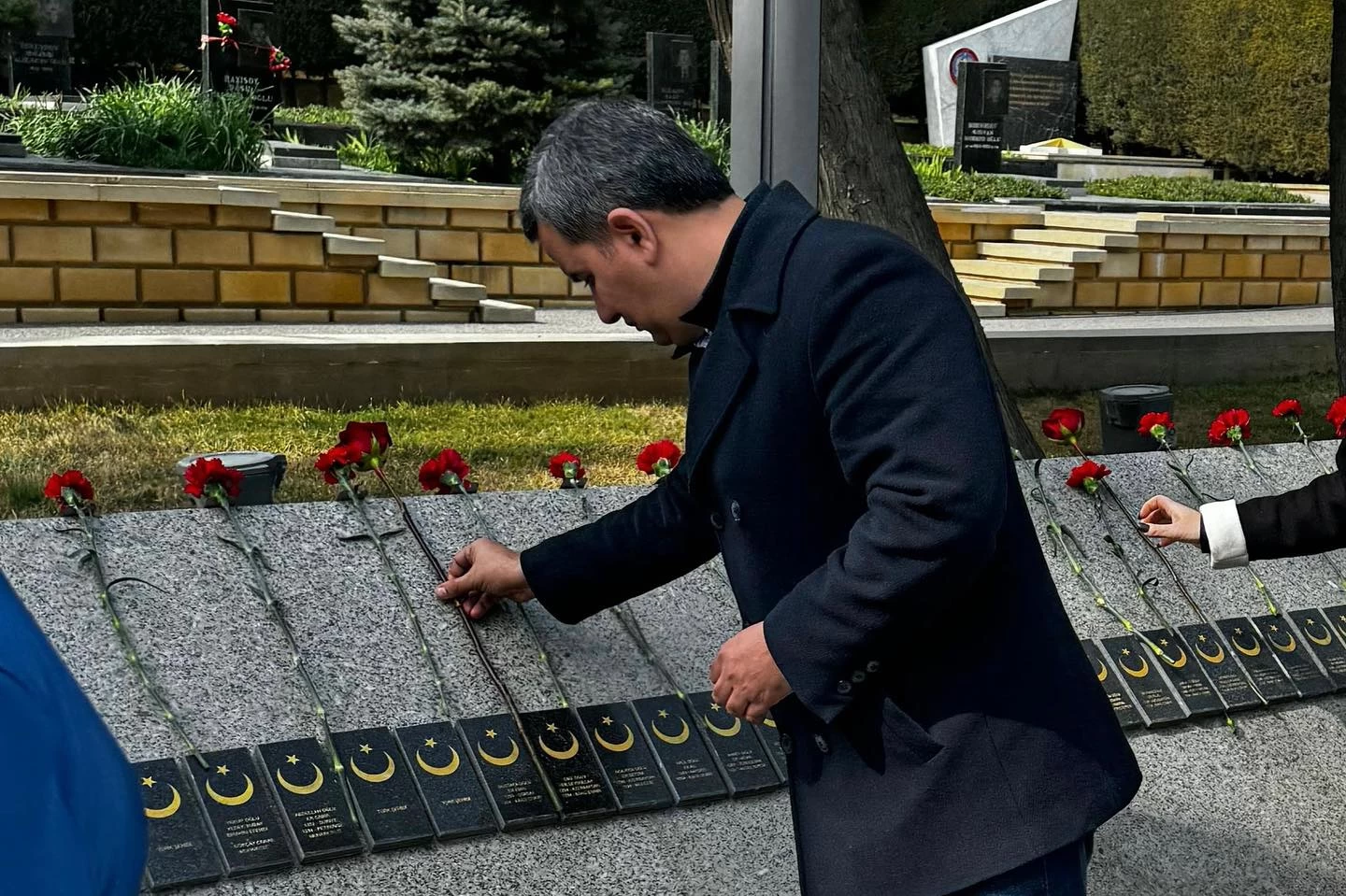 18-mart-canaqqala-sehidlerinin-anim-gunu-ziyaret-6