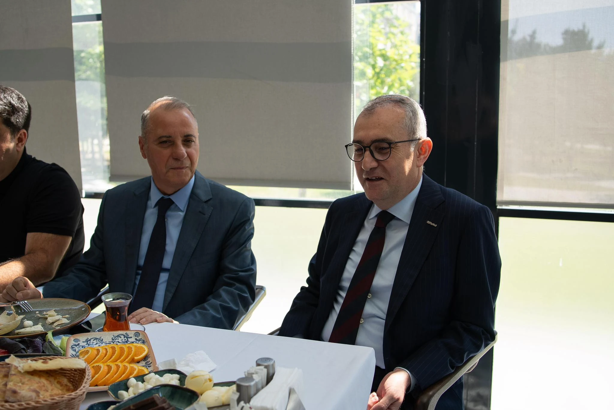 12-iyun-atib-in-enenevi-isguzar-seher-yemeyi-15