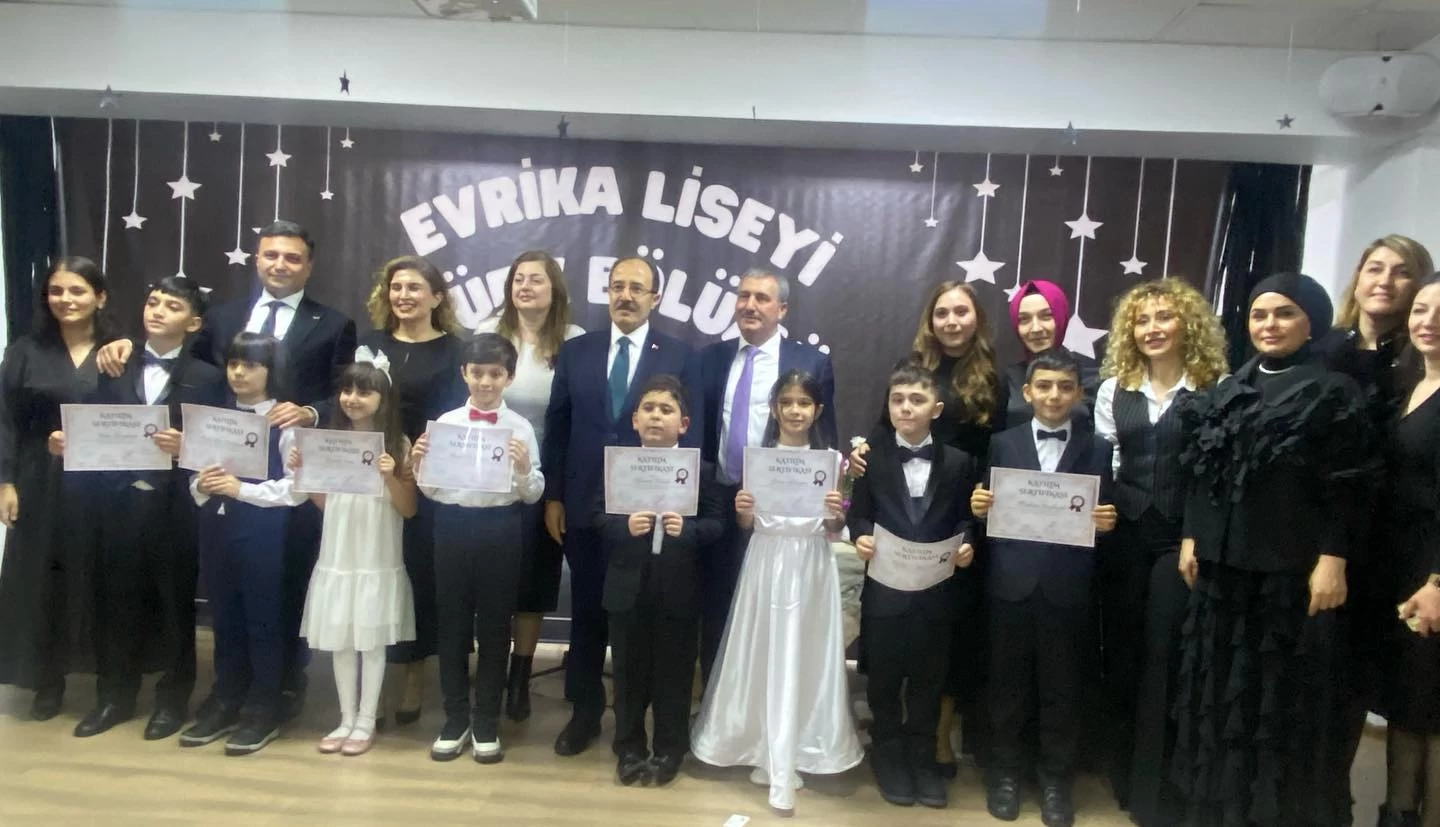evrika-liseyi-turk-bolmesinin-acilisi-23-yanvar-1