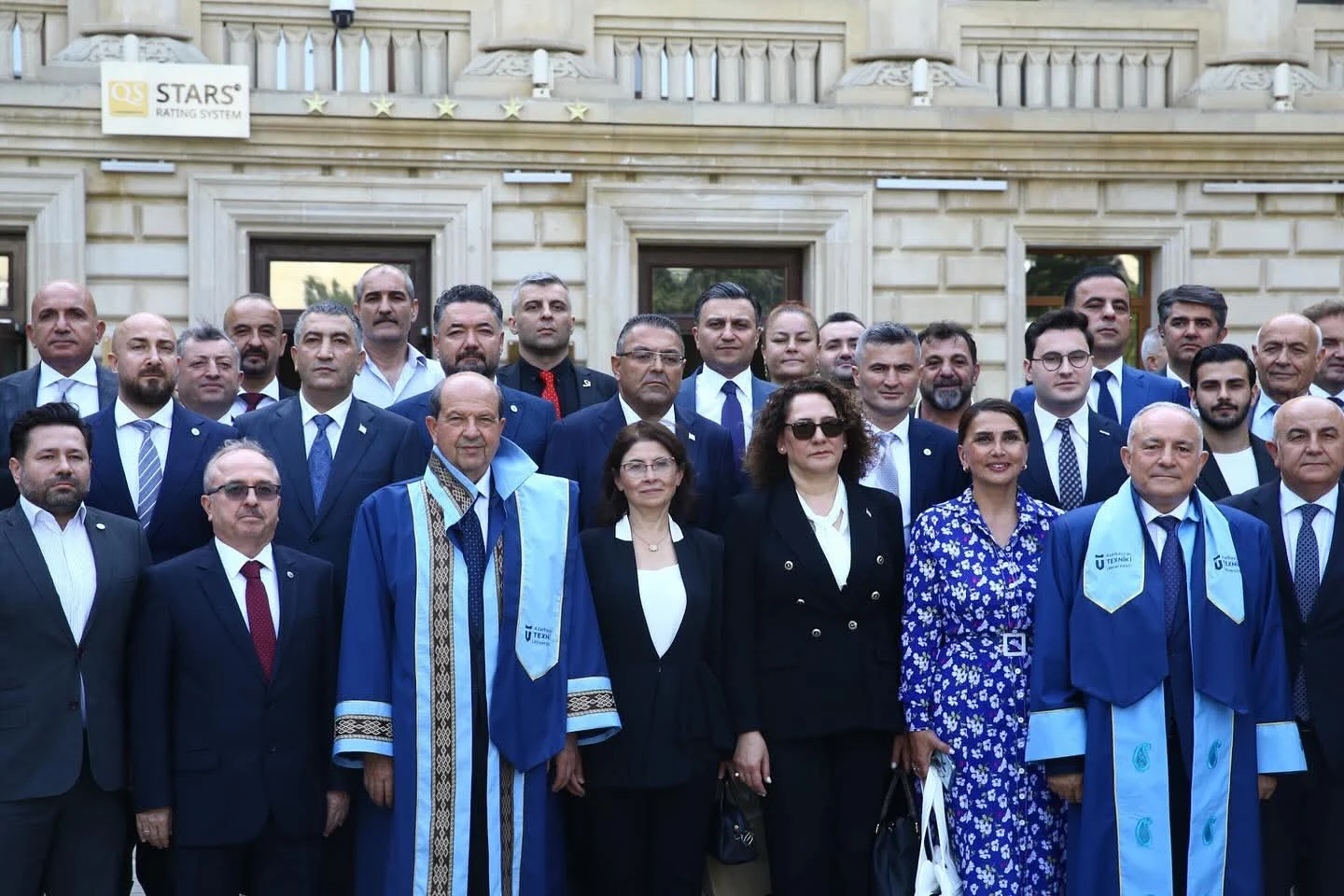 2-iiulia-2025-goda-v-aztu-prosla-ceremoniia-vruceniia-pocetnoi-stepeni-ersinu-tataru-2