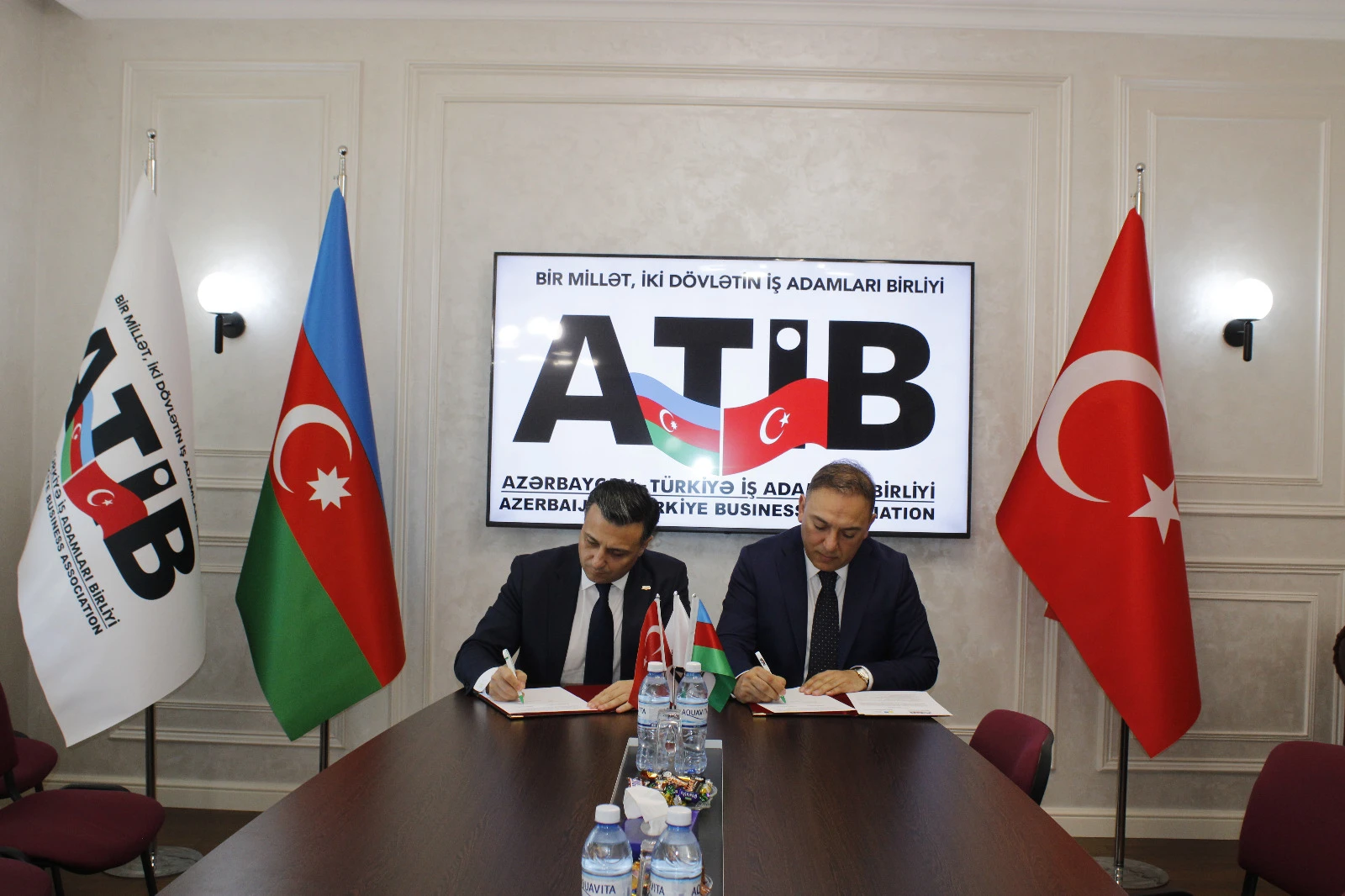 memorandum-o-sotrudnicestve-podpisan-mezdu-atib-i-mingiacevirskim-gosudarstvennym-universitetom-24-iiulia-2025-goda-1