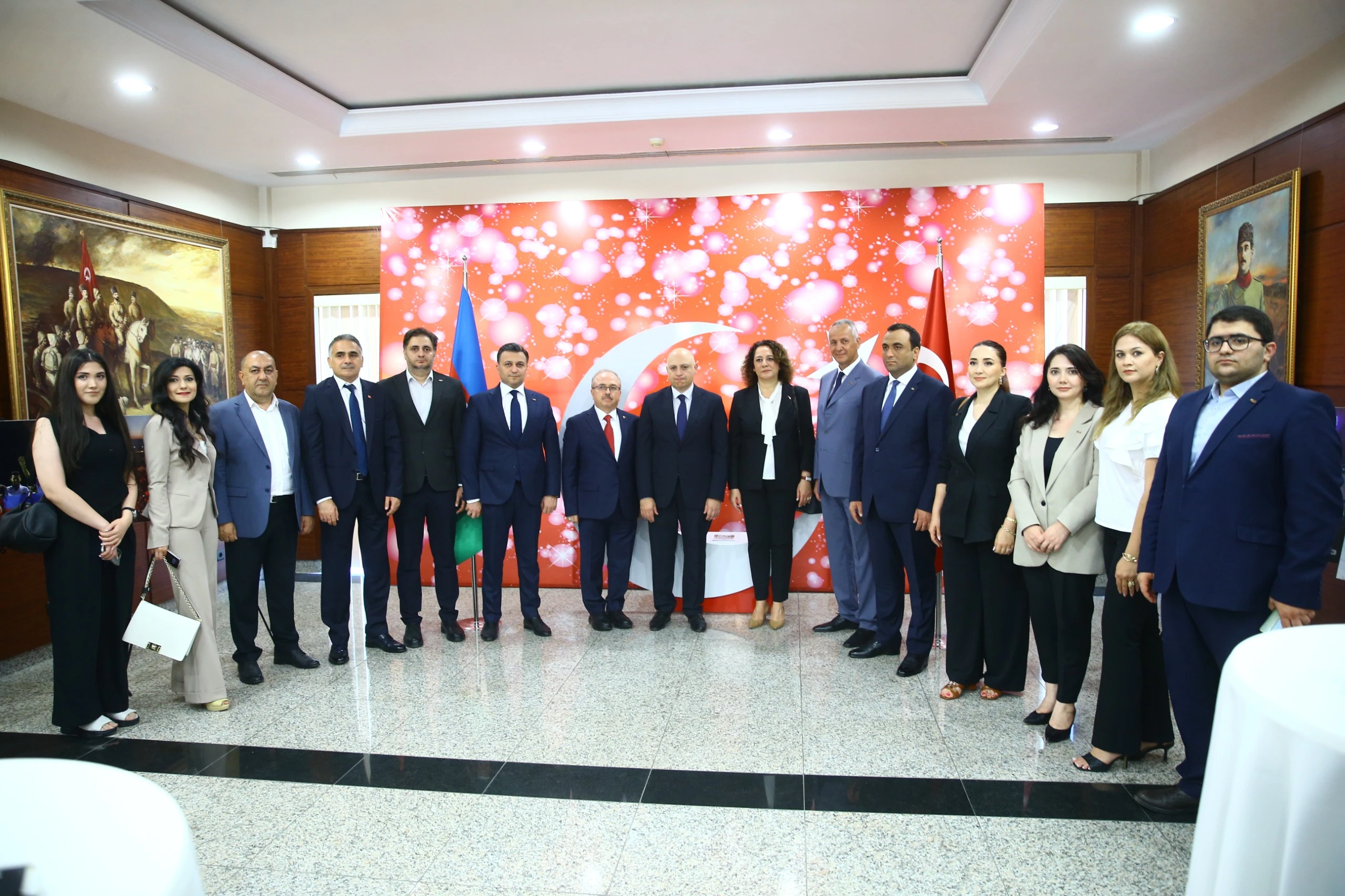 meropriiatie-posviashhennoe-dniu-demokratii-i-nacionalnogo-edinstva-15-iiulia-11