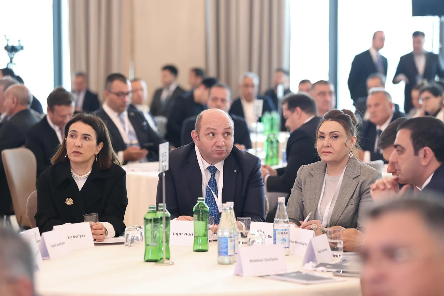 aprelin-28-de-emek-ve-ehalinin-sosial-mudafiesi-nazirliyi-ahik-ve-ask-nin-birge-teskil-etdiyi-konfransdan-goruntuler-7