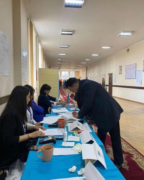 7 Fevral Prezident seçkiləri səsvermə