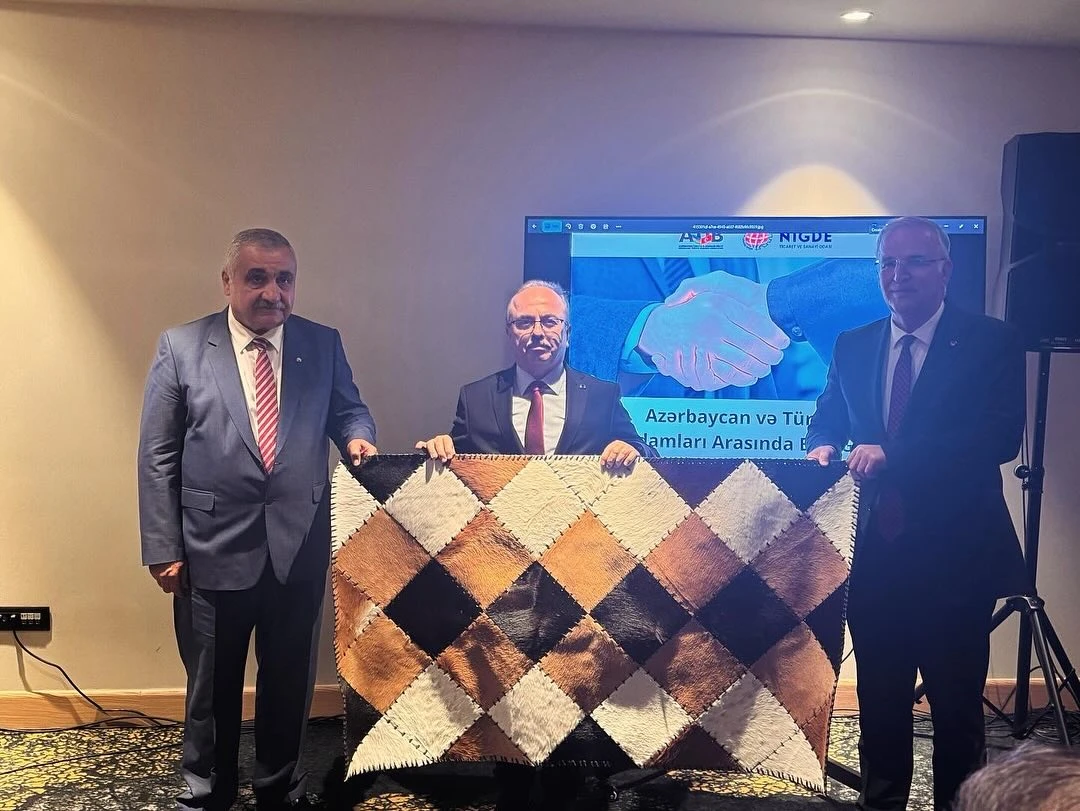 19-maia-b2b-vstreci-organizovannye-associaciei-azerbaidzano-tureckix-biznesmenov-i-torgovo-promyslennoi-palatoi-nigde-1
