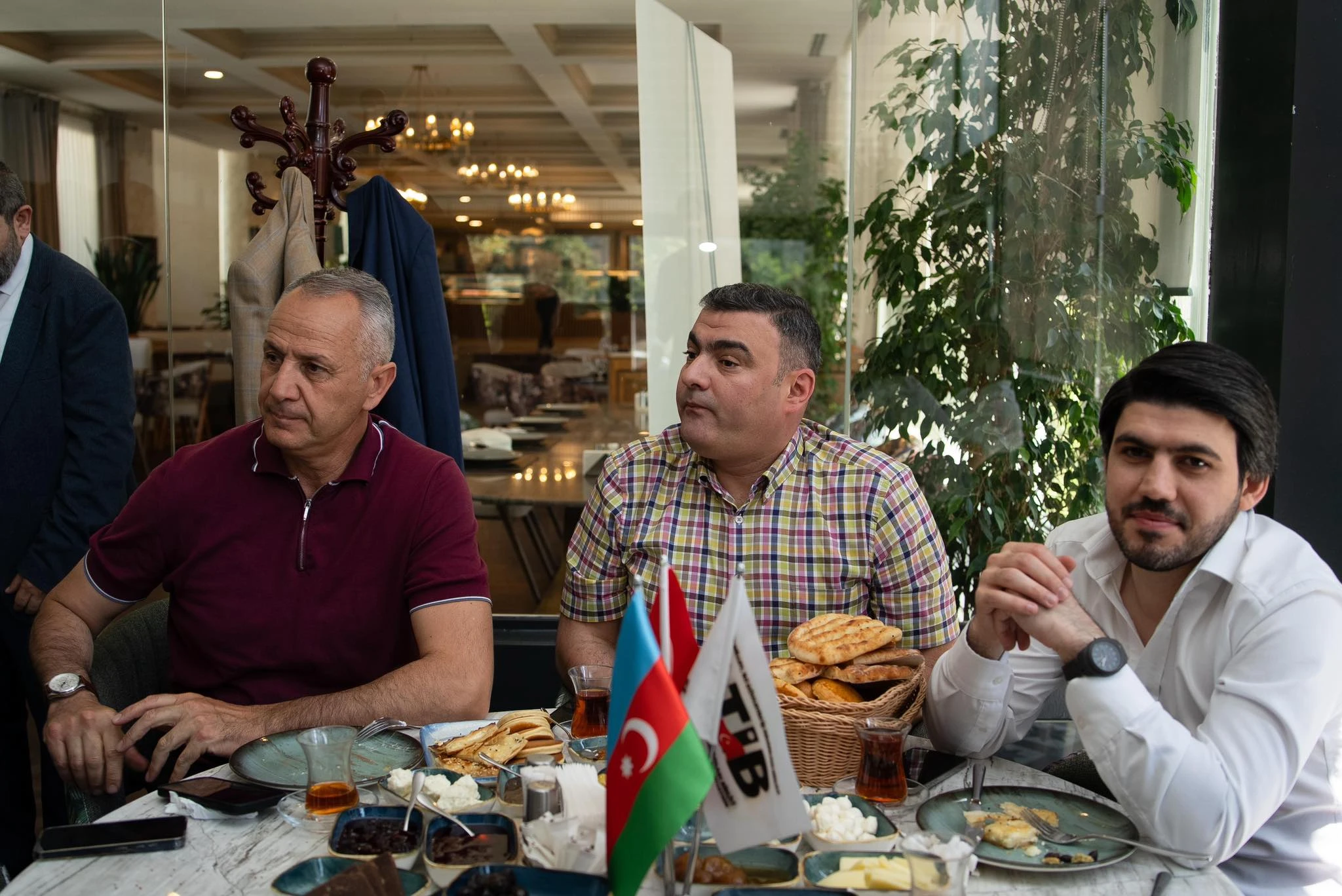 12-iyun-atib-in-enenevi-isguzar-seher-yemeyi-12