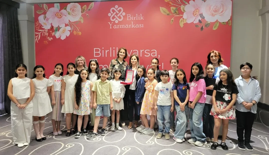 31-may-2025-ci-il-birlik-yarmarkasi-xeyriyye-sergisi-kecirildi-2